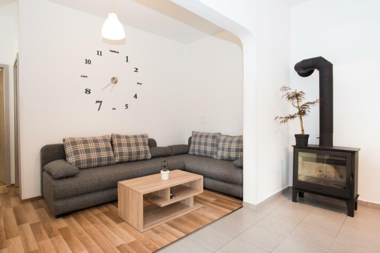 Apartments Omorfia クラリェヴィツァ エクステリア 写真
